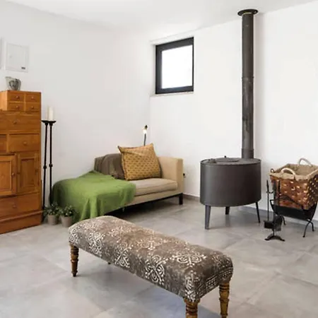 Renoviertes Fuer 4 Personen In By Interhome * Τοντέλα