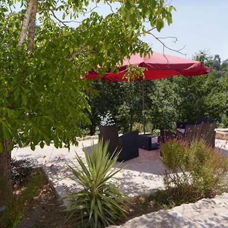 Renoviertes Fuer 4 Personen In By Interhome Tondela