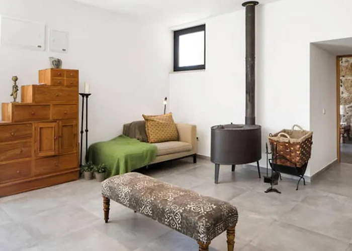 Renoviertes Fuer 4 Personen In By Interhome * Tondela