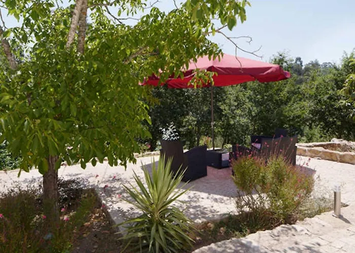 Renoviertes Fuer 4 Personen In By Interhome Tondela