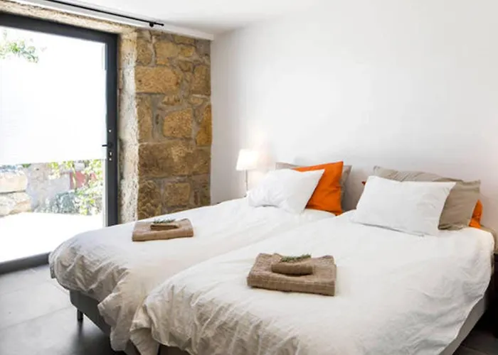 Renoviertes Fuer 4 Personen In By Interhome * Tondela