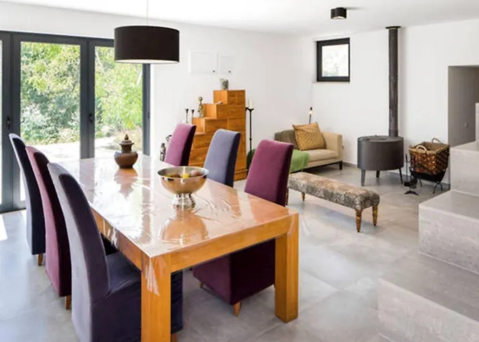 Renoviertes Fuer 4 Personen In By Interhome